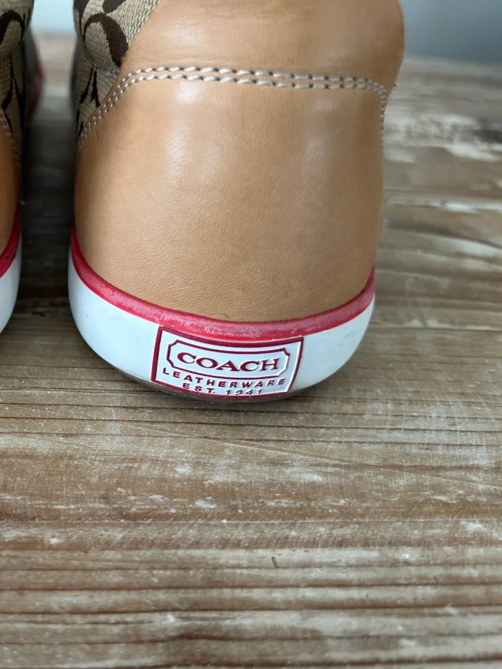 Coach Barrett Signature C Sneakers Sz 8.5 - EUC